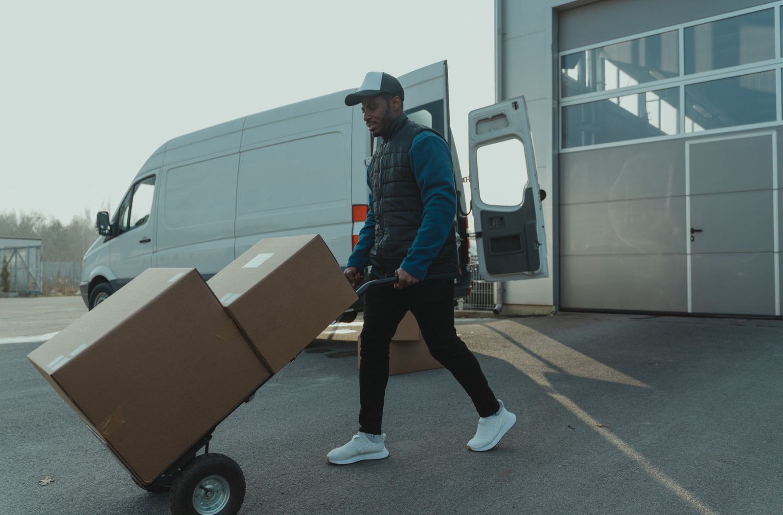 Furniture Delivery in Newport News: What to Expect