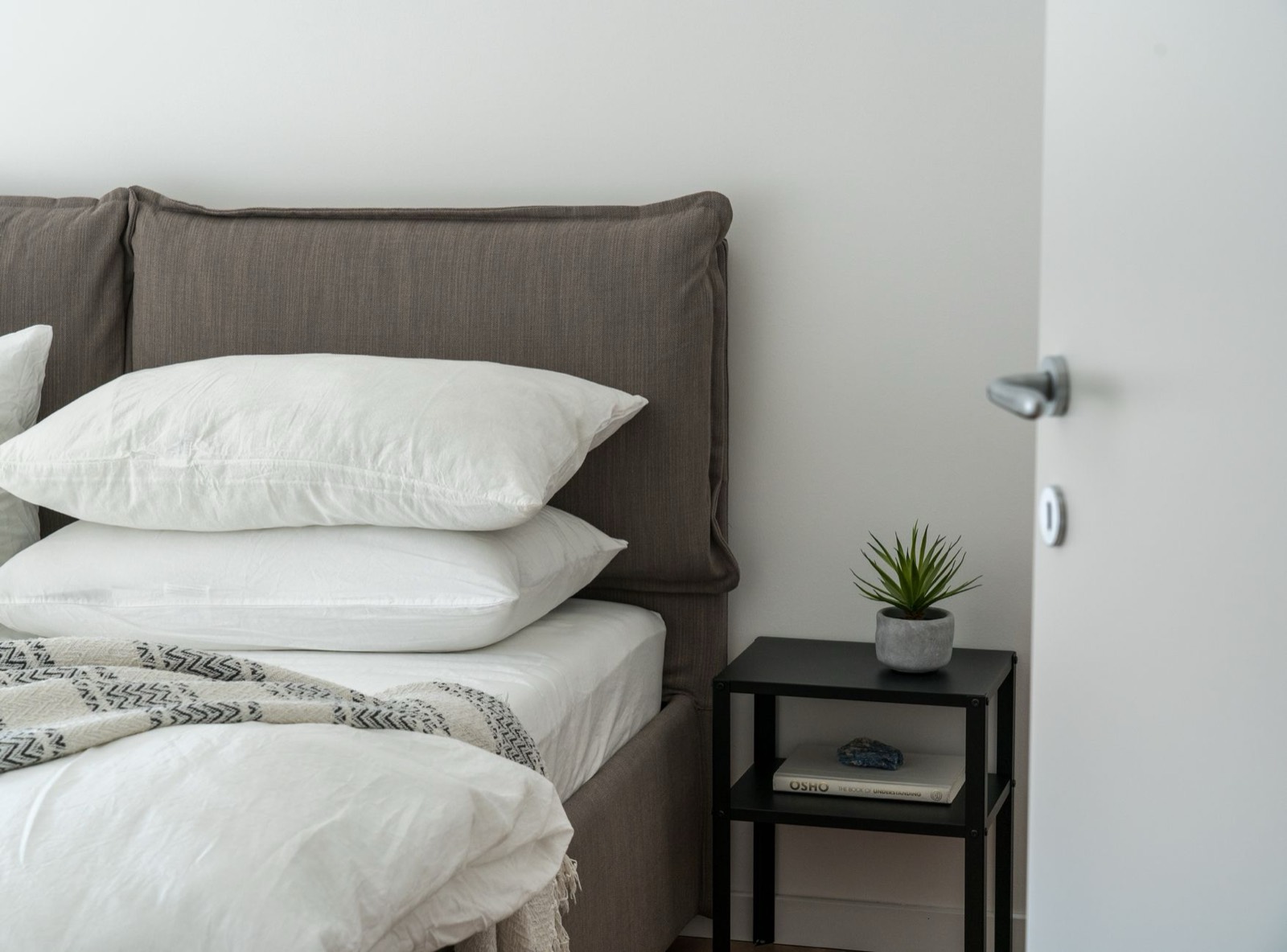 Guest Room Furniture Checklist: What Visitors Actually Need