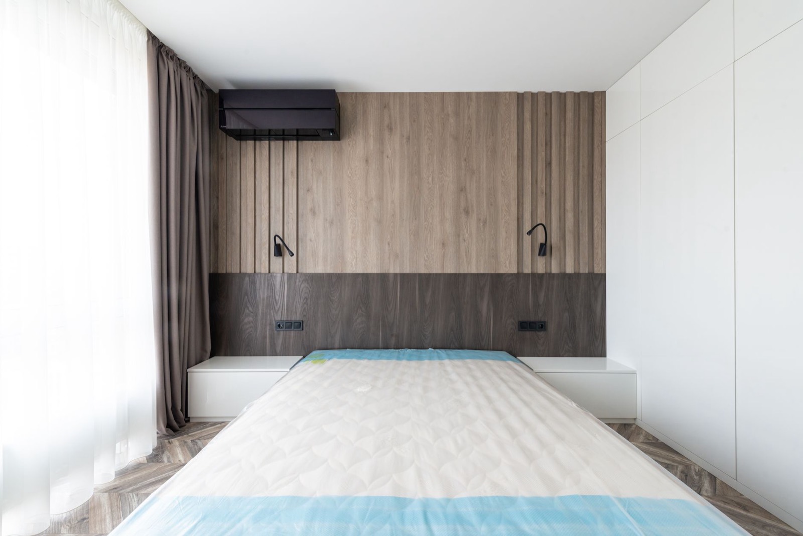 Mattress Firmness Guide: The Scale, Your Weight and Your Position